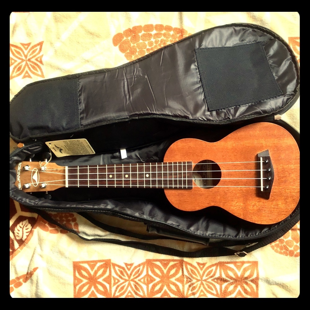 🤙🏼🌺ISLANDER UKULELE 🌺🤙🏼